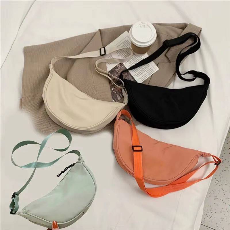 Messenger Bag Sling Bag Cross  - Laptop Accessories Box recensione e prezzo